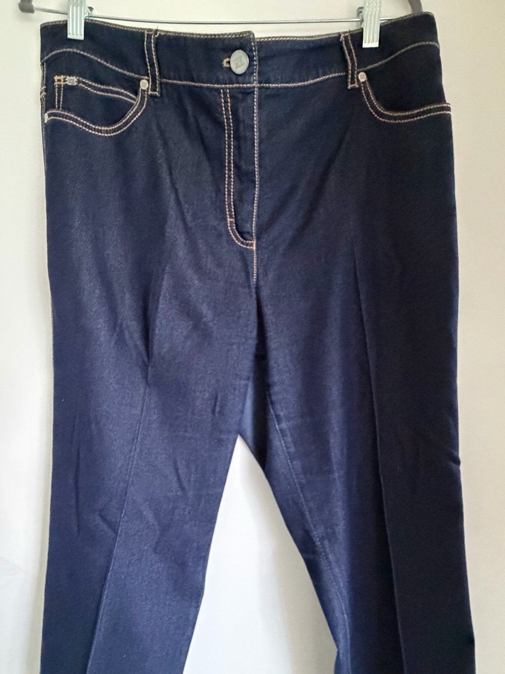 ESCADA luxury Jeans 60% Cotton 40% silk Straight leg